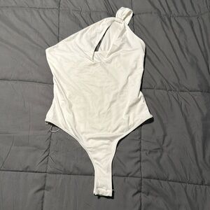 SHEIN Cutout One-Shoulder body suit